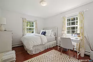 70 Chestnut Hill Ln, Stamford, CT 06903 - Photo 21