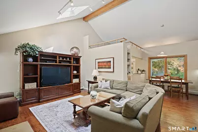 70 Chestnut Hill Lane, Stamford, CT 06903 - Photo 7