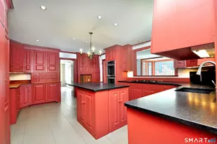 712 Spring St, Manchester, CT 06040 - Photo 17