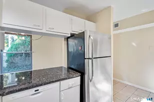 24 Stevens Pl, Rocky Hill, CT 06067 - Photo 11