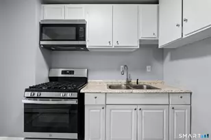 44 Piedmont St, Waterbury, CT 06706 - Photo 23