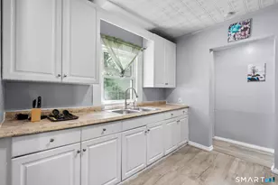 44 Piedmont St, Waterbury, CT 06706 - Photo 7