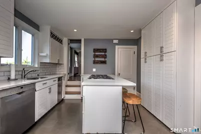 1 Nash Place, Stamford, CT 06906 - Photo 7