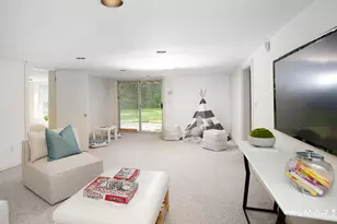 531 Cheese Spring Rd, New Canaan, CT 06840 - Photo 21