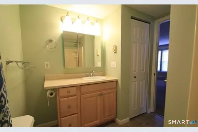82 Longview Street #44, Waterford, CT 06385 - Photo 5
