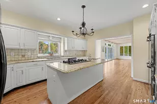 28 Mead Ridge Rd, Ridgefield, CT 06877 - Photo 17