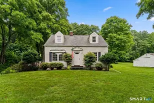 29 Poverty Hollow Rd, Newtown, CT 06470 - Photo 1