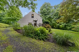 29 Poverty Hollow Rd, Newtown, CT 06470 - Photo 23