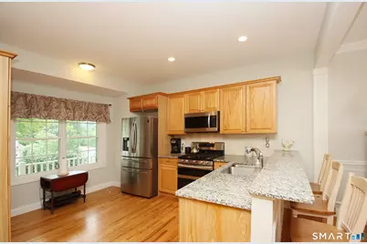 107 Meadow Brook Road #107, Oxford, CT 06478 - Photo 5