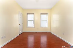 130 Hobart St, New Haven, CT 06511 - Photo 9