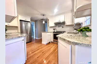305 Prospect Street, Wethersfield, CT 06109 - Photo 5