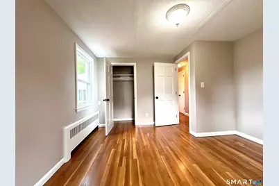 305 Prospect Street, Wethersfield, CT 06109 - Photo 17