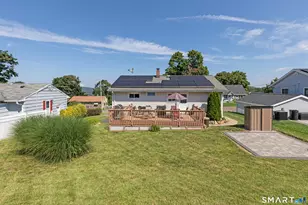 18 Harris Rd, Ansonia, CT 06401 - Photo 17
