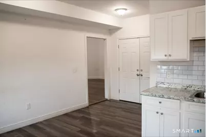 22 Brewster Street #2nd Flr, Waterbury, CT 06704 - Photo 3