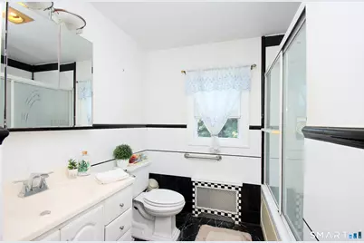 93 George Street, Stamford, CT 06902 - Photo 19