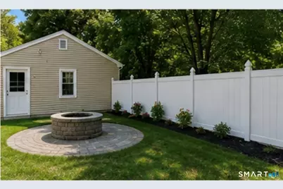 38 City Hill Court, Naugatuck, CT 06770 - Photo 5
