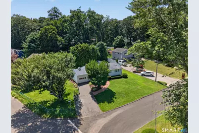 17 Sycamore Road, East Lyme, CT 06357 - Photo 11