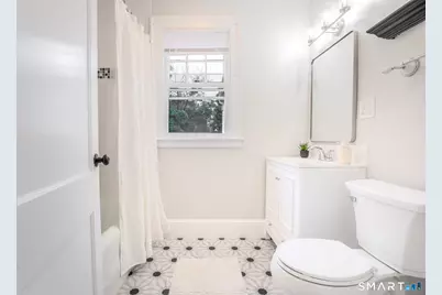 219 Jordan Lane, Wethersfield, CT 06109 - Photo 19