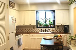 54 Whitmore Ln, Stamford, CT 06902 - Photo 5