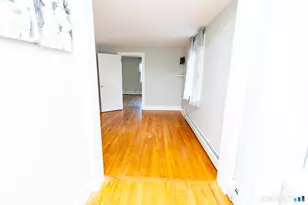 1 Middle St, Waterford, CT 06385 - Photo 15