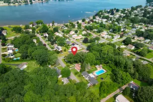 1 Middle St, Waterford, CT 06385 - Photo 35