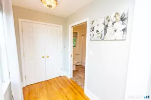 1 Middle St, Waterford, CT 06385 - Photo 17