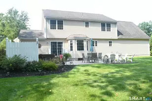 2 Clinton Ln, Enfield, CT 06082 - Photo 7