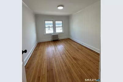 18 Parker Avenue, Stamford, CT 06906 - Photo 7