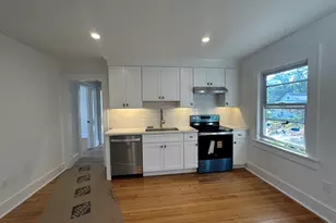 18 Parker Ave, Stamford, CT 06906 - Photo 3
