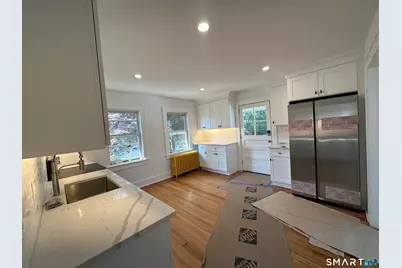 20 Parker Avenue, Stamford, CT 06906 - Photo 3
