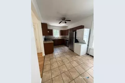 138 Greenwich Avenue, New Haven, CT 06519 - Photo 3