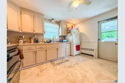 394 West Washington Street, Bristol, CT 06010 - Photo 3