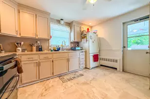 394 W Washington St, Bristol, CT 06010 - Photo 3