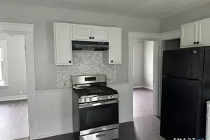 601 Washington Ave, Waterbury, CT 06708 - Photo 9