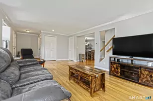 20 Wallace St, Shelton, CT 06484 - Photo 7
