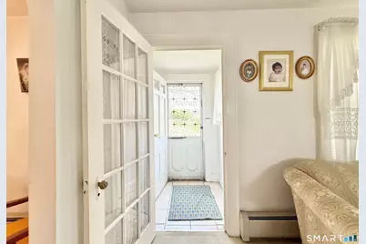 31 Hamilton Avenue, Stamford, CT 06902 - Photo 3