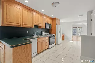 1035 Black Rock Tpke, Fairfield, CT 06825 - Photo 11