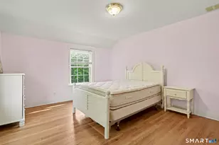 1035 Black Rock Tpke, Fairfield, CT 06825 - Photo 21