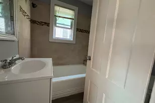 499 Dixwell Ave, New Haven, CT 06511 - Photo 11