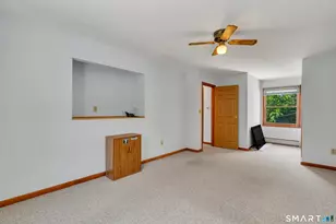 36 Clinton St, Trumbull, CT 06611 - Photo 37