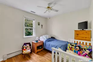 36 Clinton St, Trumbull, CT 06611 - Photo 25