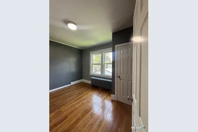 165 Martin Street #3rd Floor, Hartford, CT 06120 - Photo 9