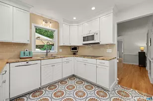 241 Mountain Rd, Wilton, CT 06897 - Photo 13
