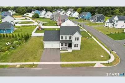 135 Pequabuck Street, Bristol, CT 06010 - Photo 3
