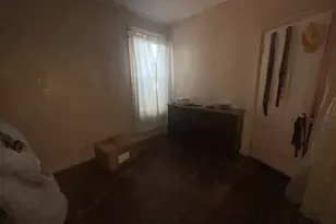279 Howard Ave, New Haven, CT 06519 - Photo 3