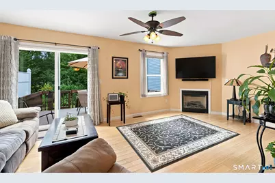 18 Folkstone Road #D, East Windsor, CT 06016 - Photo 17