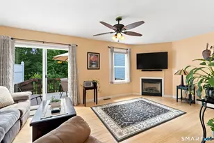 18 Folkstone Rd, East Windsor, CT 06016 - Photo 17