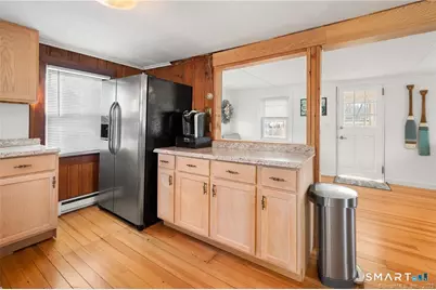 121 Shore Road, Waterford, CT 06385 - Photo 11