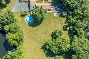 689 Squaw Rock Rd, Plainfield, CT 06354 - Photo 5