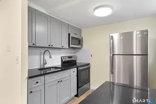 78 Dora St, Stamford, CT 06902 - Photo 3
